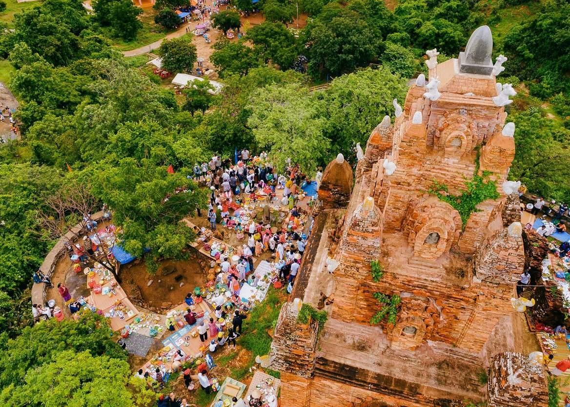 đền Tháp Po Rome đền Tháp Po Rome