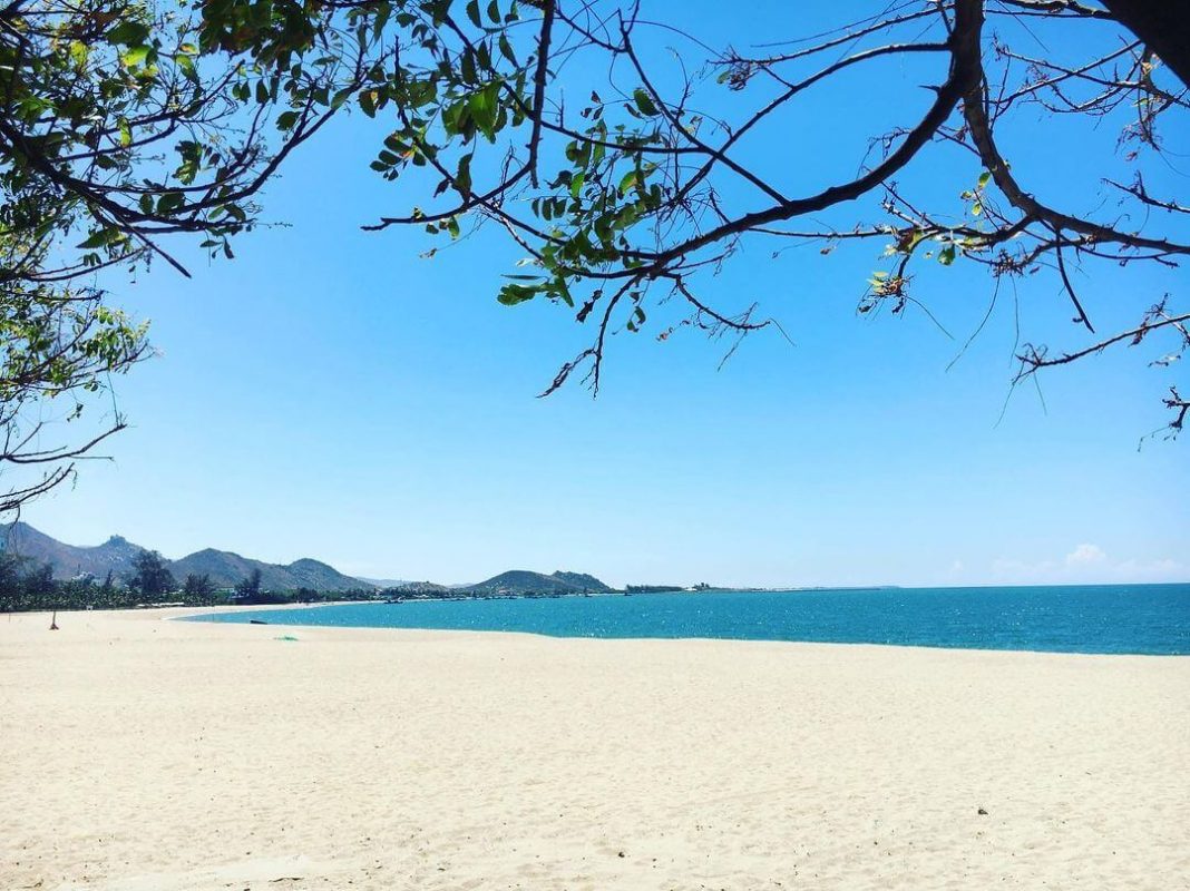 biển Ninh Chữ biển Ninh Chữ