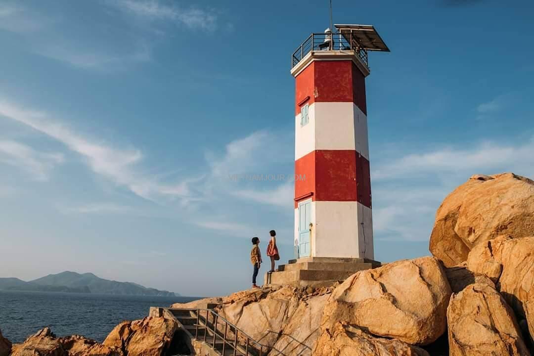 hải đăng gành đèn hải đăng gành đèn