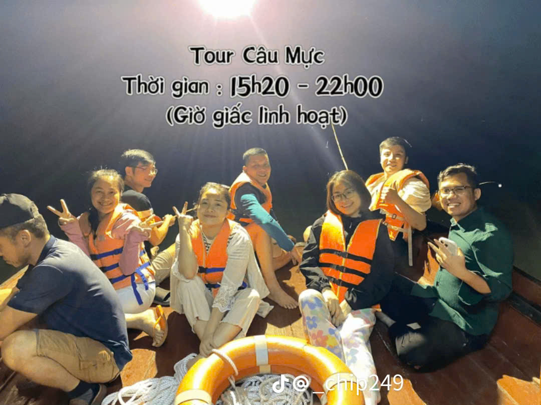 thời gian tour câu mực Vĩnh Hy linh hoạt thời gian tour câu mực Vĩnh Hy linh hoạt