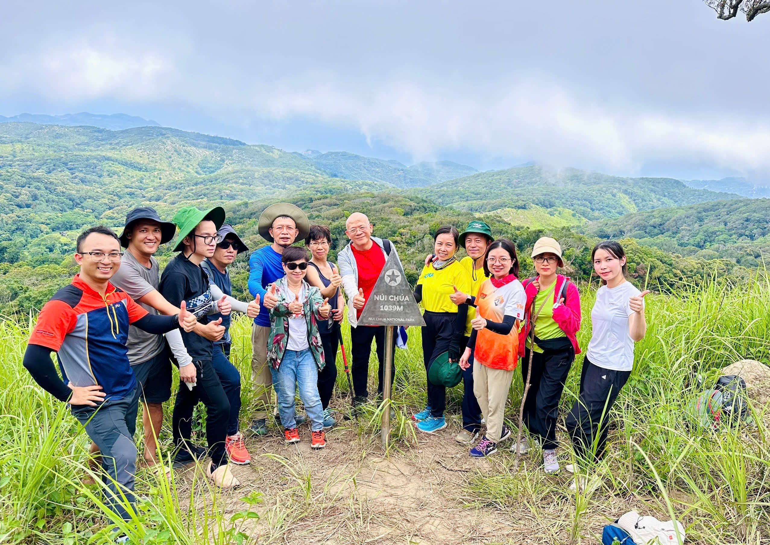Tour Trekking Núi Chúa