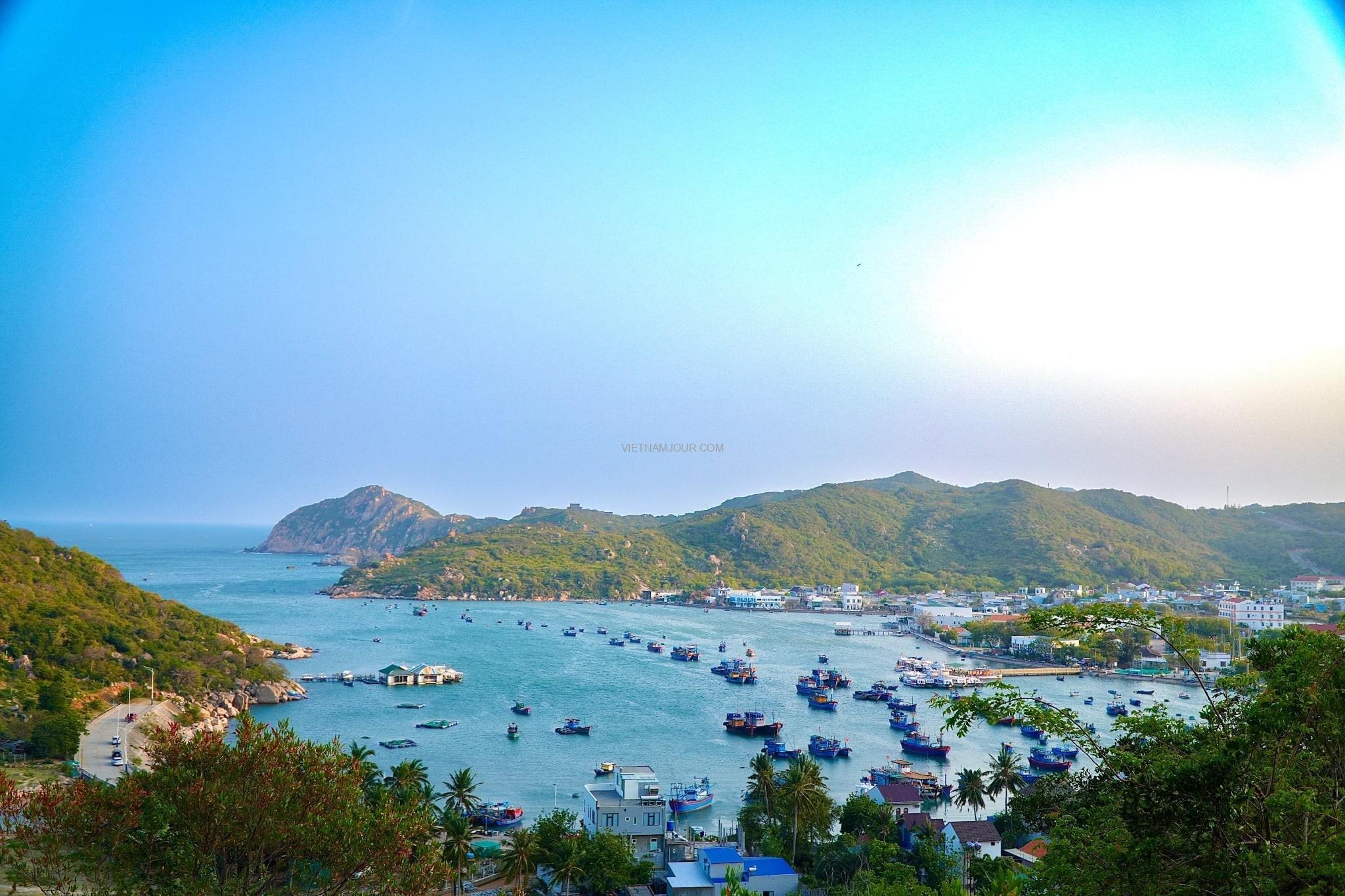 du lịch Vĩnh Hy